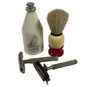 Vintage Old Spice After Shave Glass Bottle 2.5 Full 2-1/2 fl oz 2 Razors & Brush